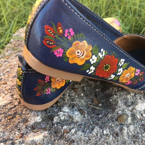 Navy Leather Flats Handpainted - Picture 4 of 5
